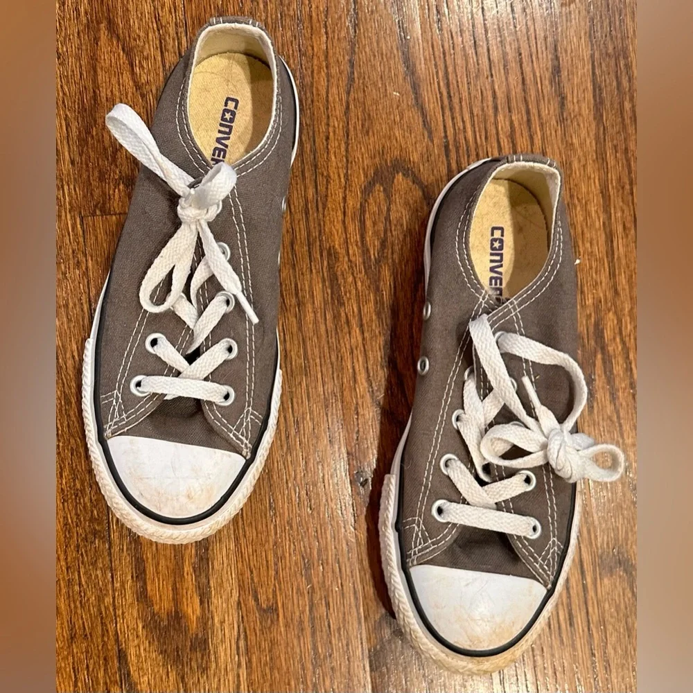 KIDS Youth Converse All Star Low Gray Distressed Style Canvas Sneakers - SIZE 1